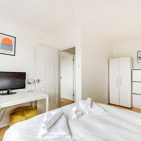 Апартаменты Guestready - Penthouse Flat In Trendy Peckham Лондон Экстерьер фото